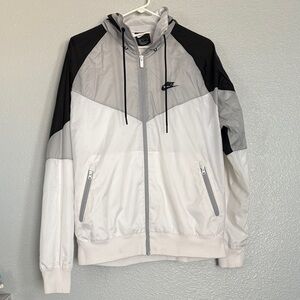 Nike Men's Windbreaker